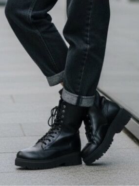 Madden Girl Maisey Black Combat Boots Side Zipper Lace-up Women's NEW Sz 7M